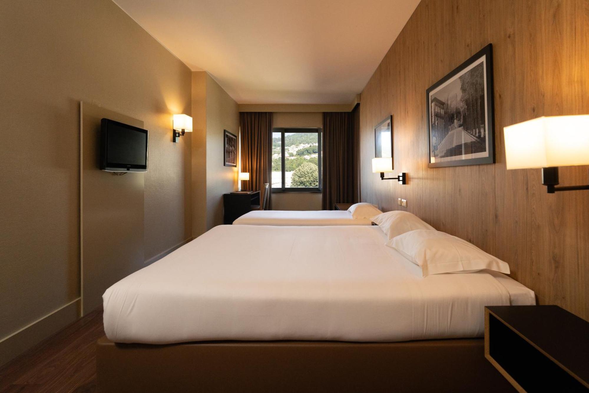 Hotel Fundador Guimaraes Luaran gambar