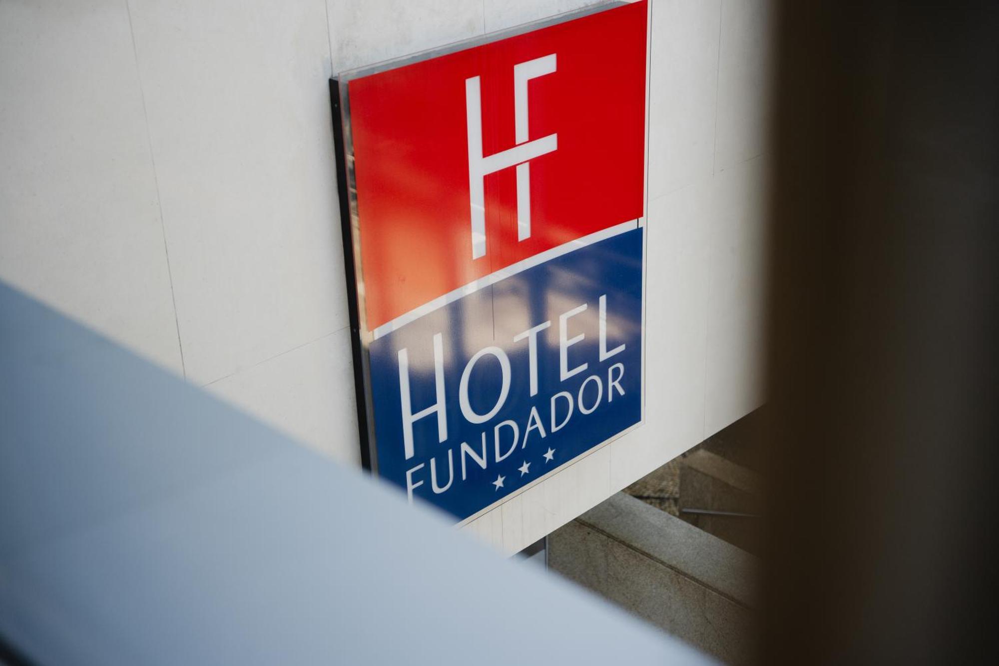 Hotel Fundador Guimaraes Luaran gambar